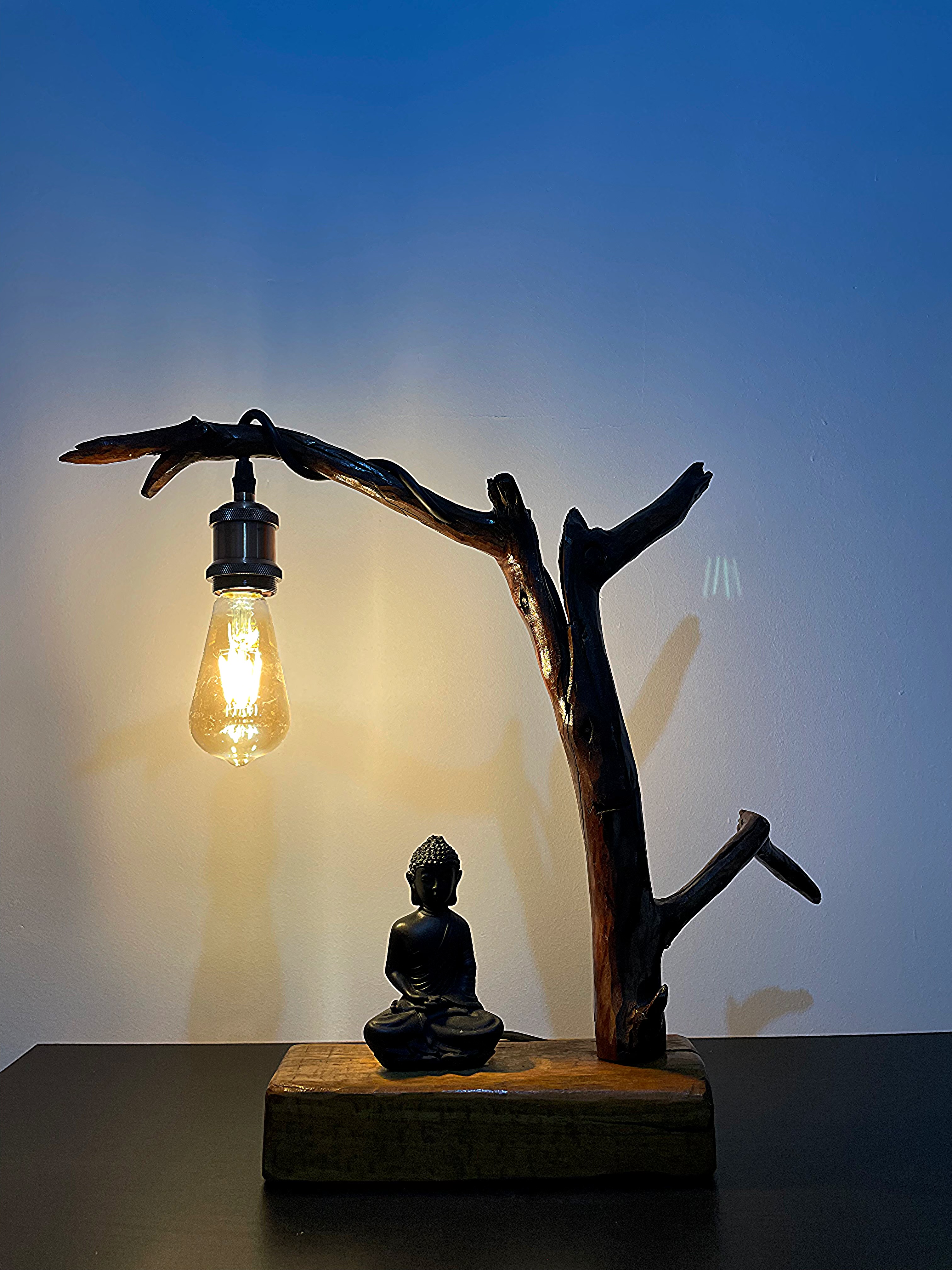 Lámpara artesanal decorativa